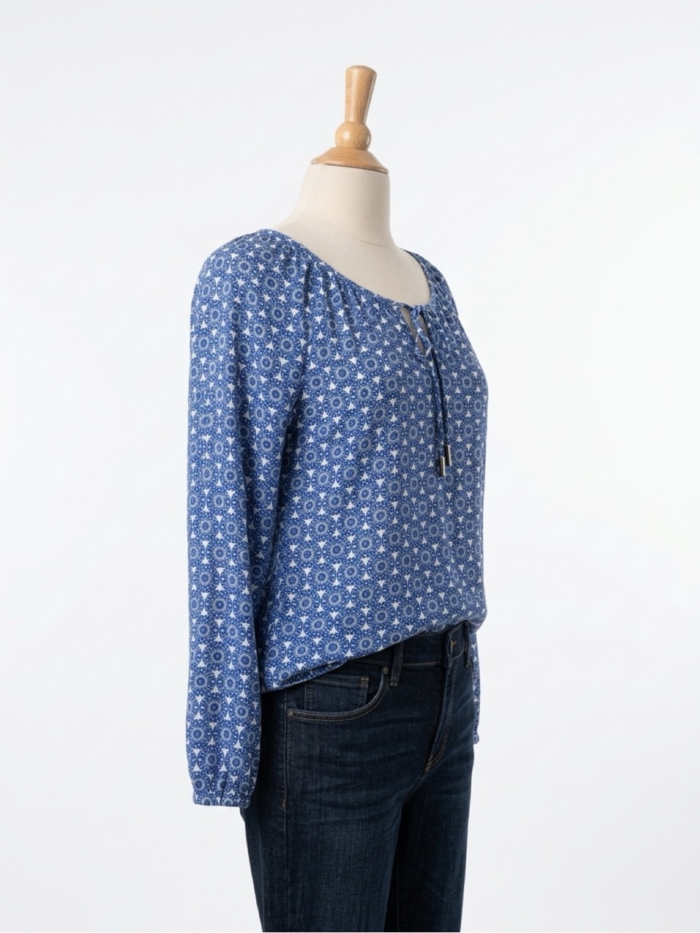 Collective Concepts Blue & White Floral Long Sleeve Blouse